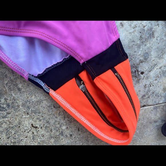 Multi colored bikini - Picture 2 of 4